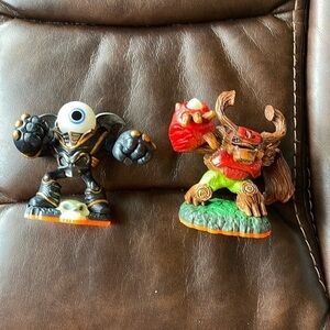 Lot of 2 Skylanders